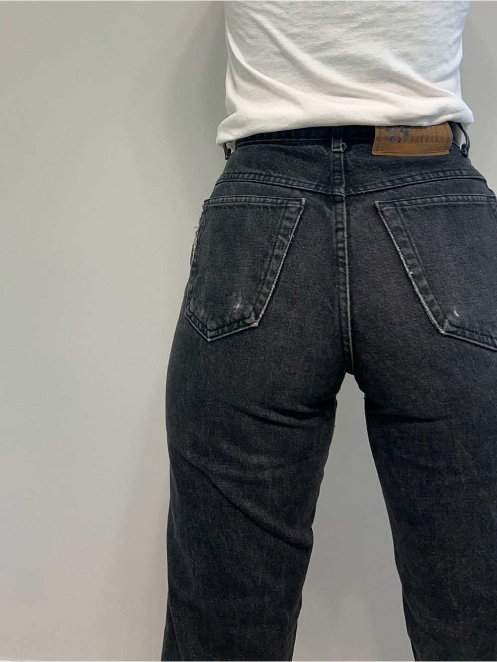 Vintage Black High-Waist Jeans